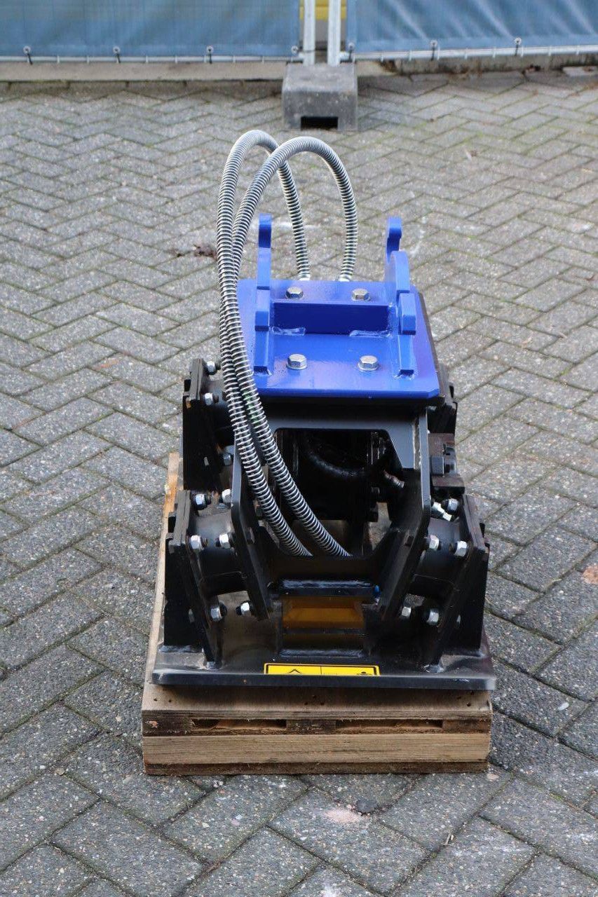 Hydraulischer Vibrationsblock/Vibrationsplatte Häner HPC 300A CW05 2025 Neu