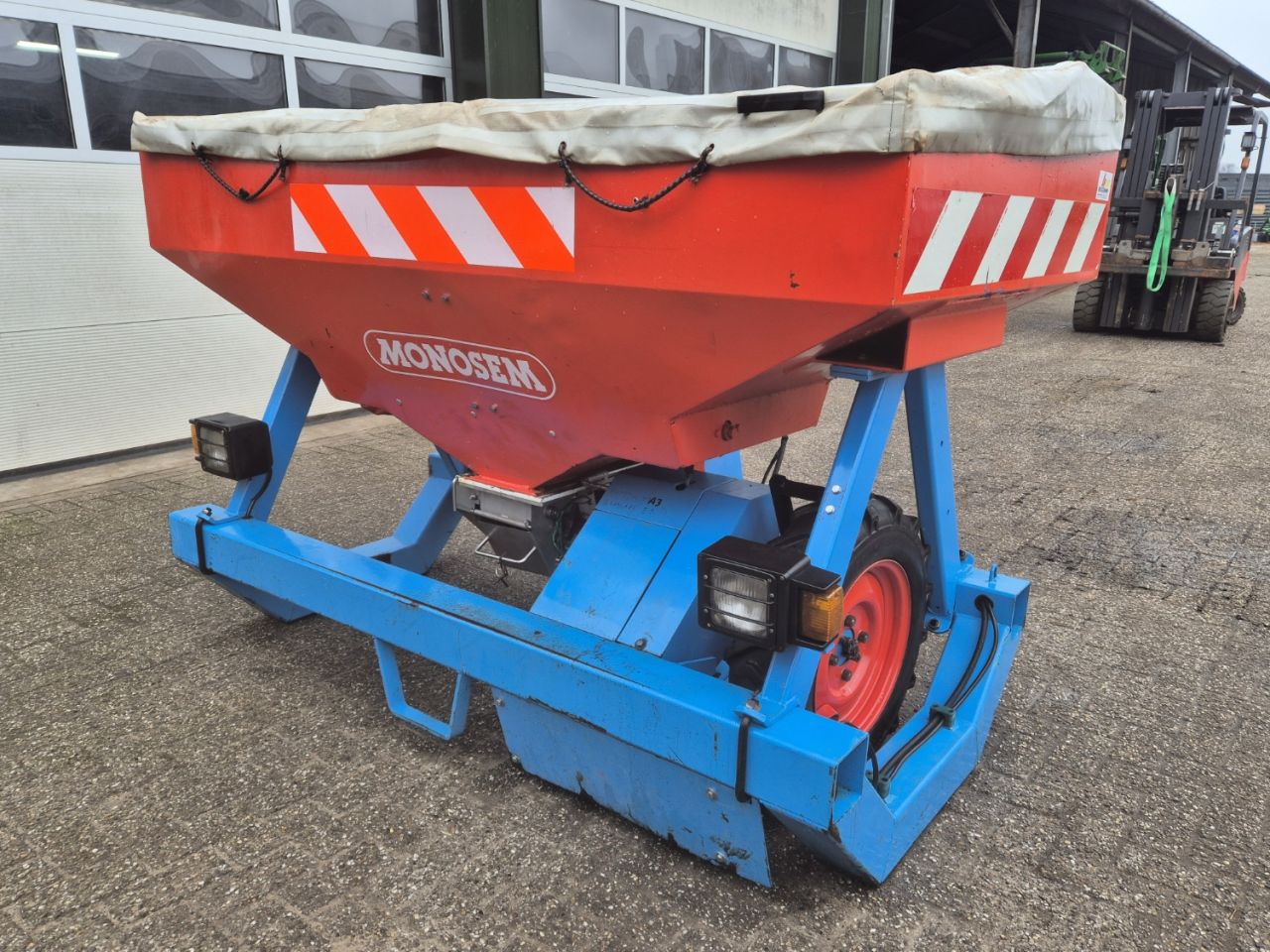 Monosem fronttank kunstmest