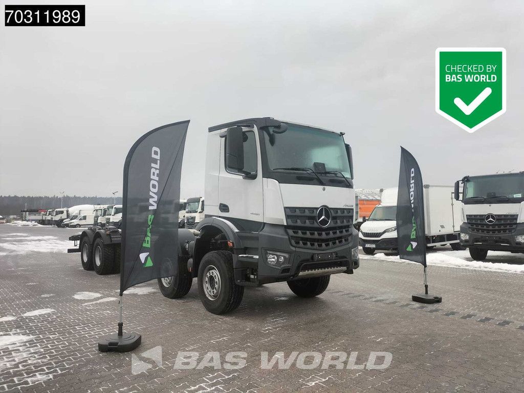 Mercedes Arocs Arocs 4451 8X4 NEW chassis! Steel suspension Manual Engine brake Airco Euro 6