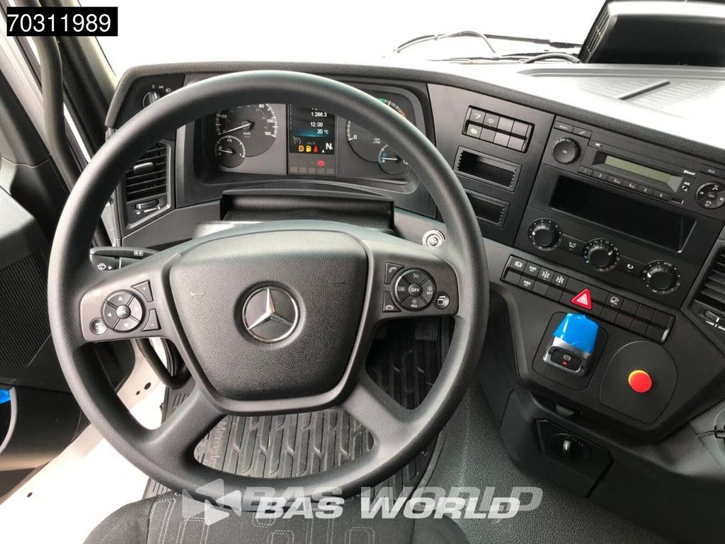 Mercedes Arocs Arocs 4451 8X4 NEW chassis! Steel suspension Manual Engine brake Airco Euro 6