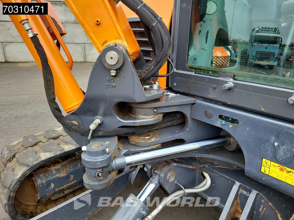 Doosan DX63-3 A/C - 3 Buckets