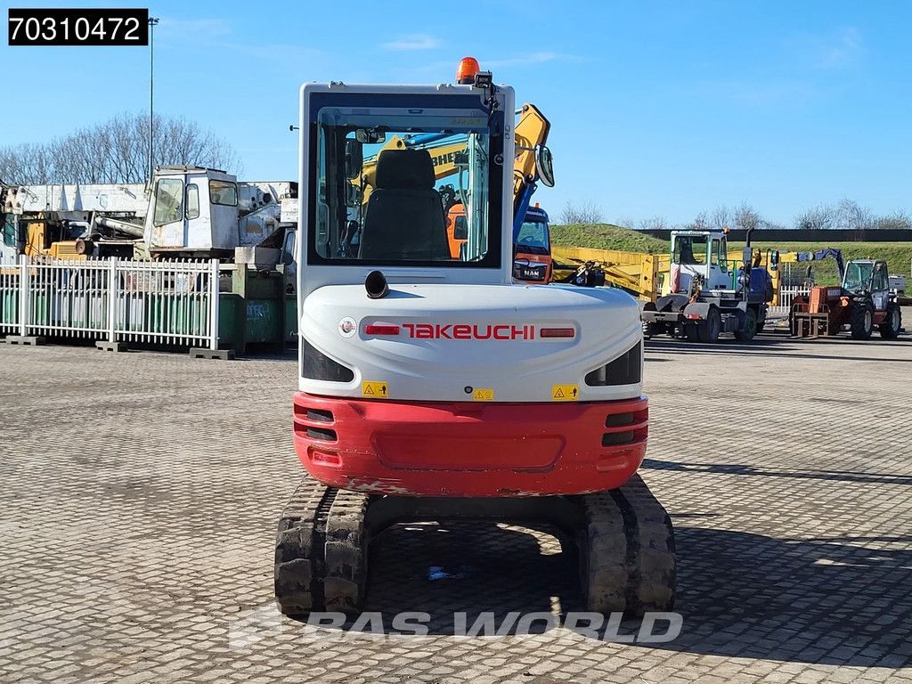 Takeuchi TB250-2