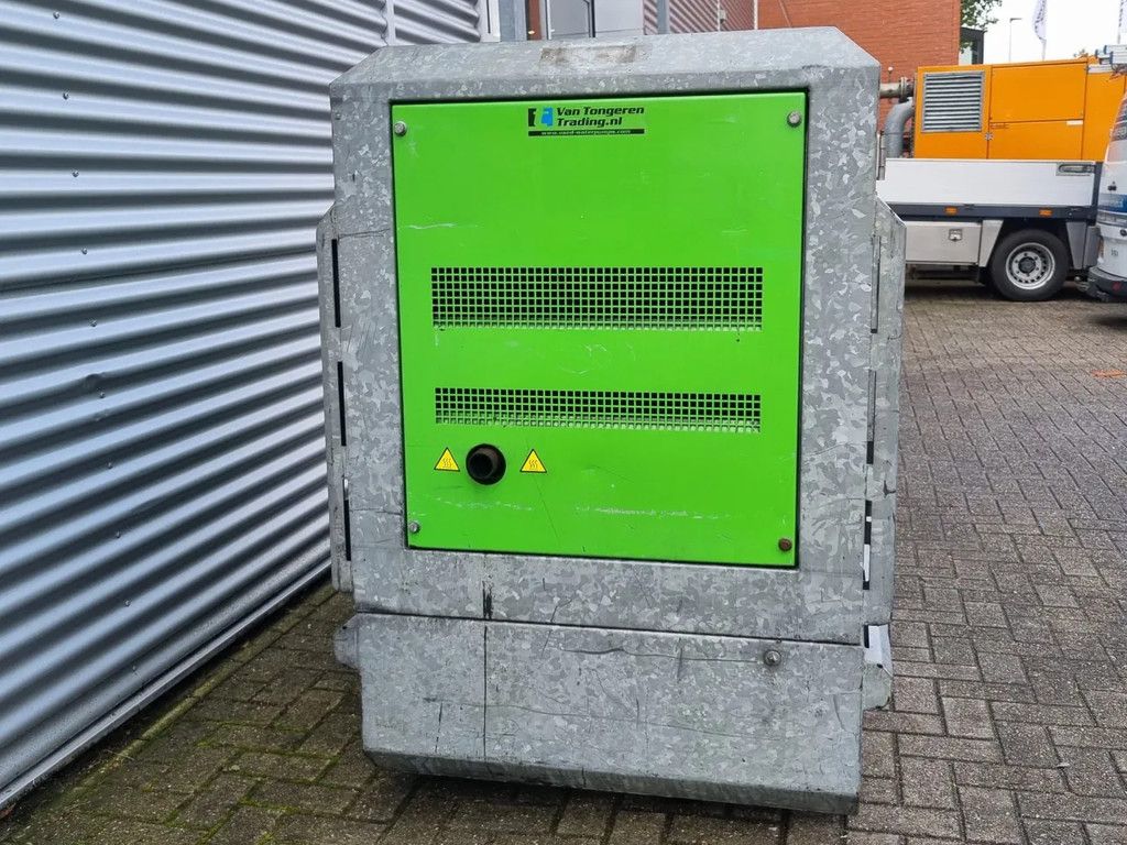 BBA BA100K D193 HATZ 1D81z