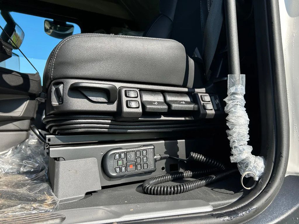 Scania 500S NGS | 4x2 NB | S-U-P-E-R !!! | FULL AIR | RETARDER | NEW BLACK INTERIOR !!! |