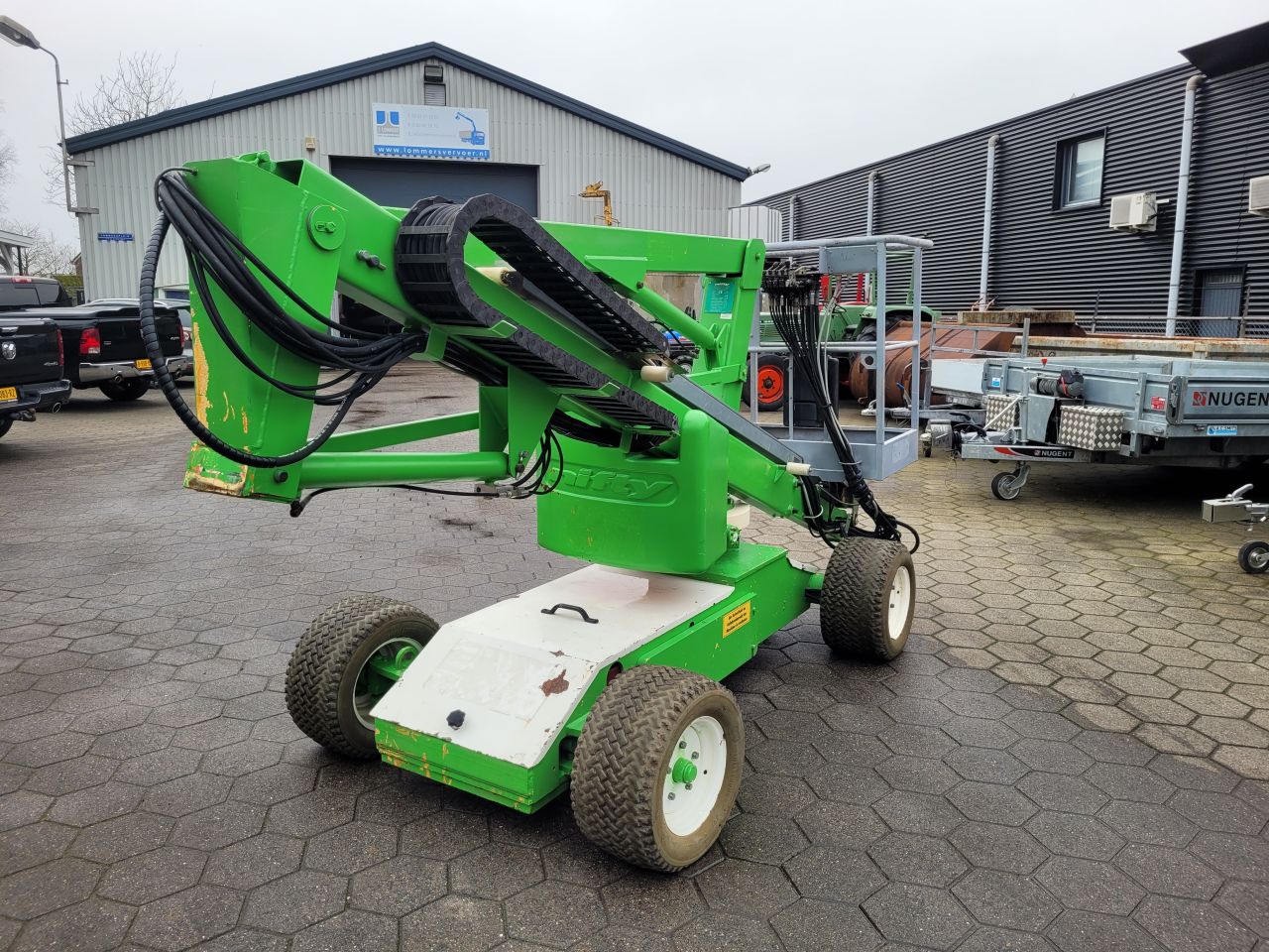 Nifty hr 12 elektrische Knikarm hoogwerker