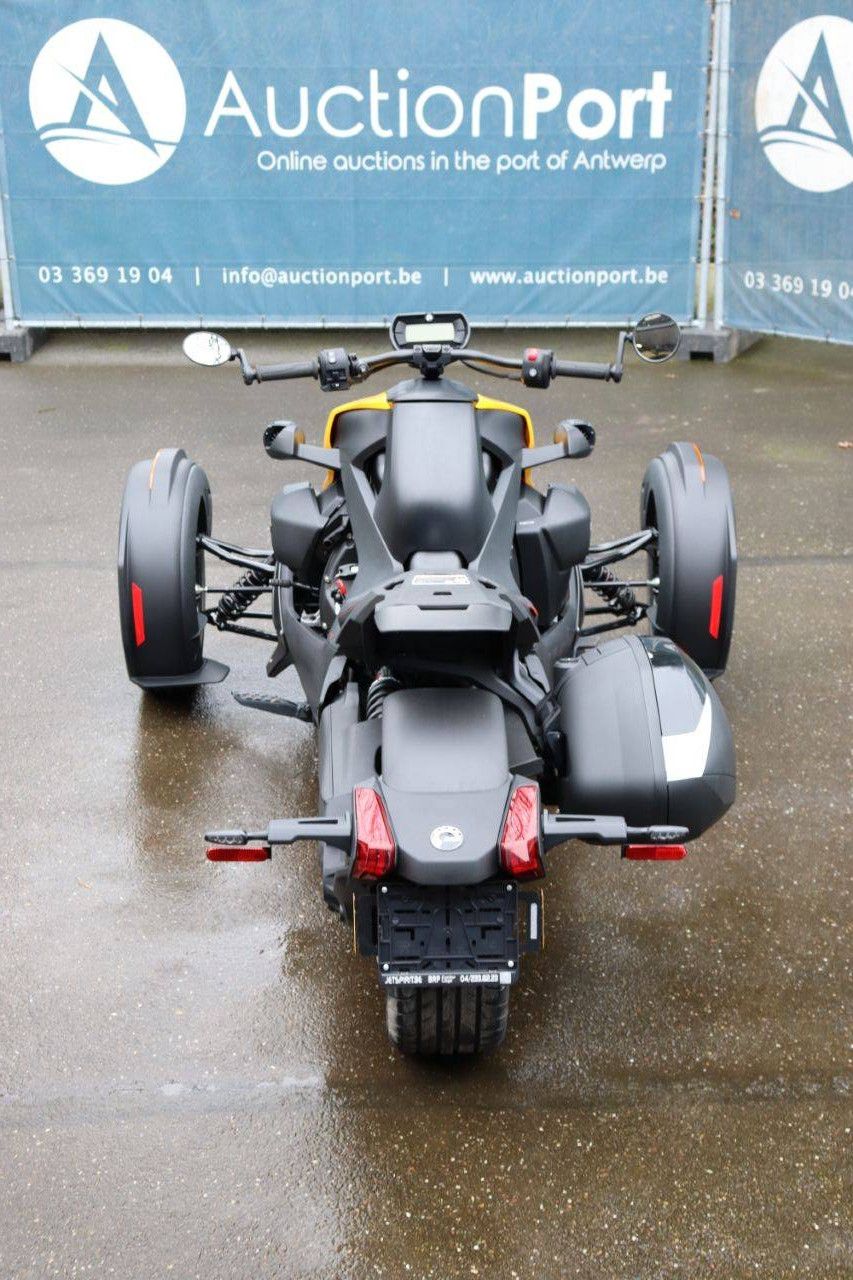 Spider BRP CAN-AM Ryker 900 Petrol 2024 (Margin)