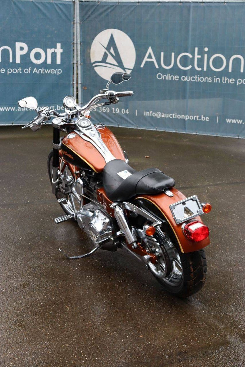 Motorrad Harley Davidson Heritage Dyna Super Glide CVO Benzin 2008