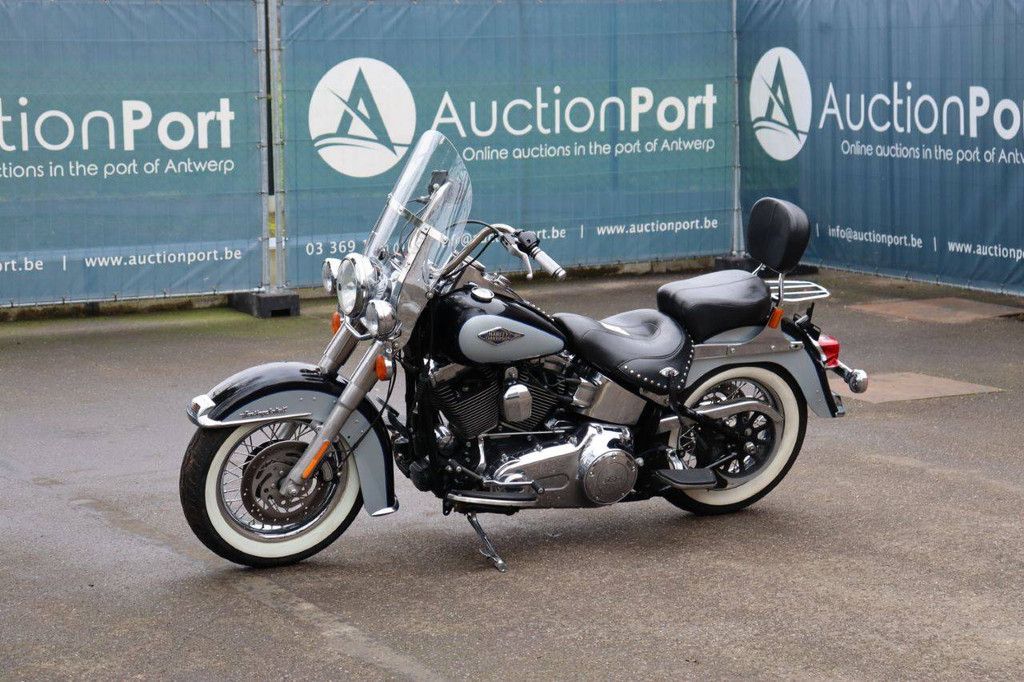 Motorcycle Harley Davidson Heritage Softail Classic Petrol 2012