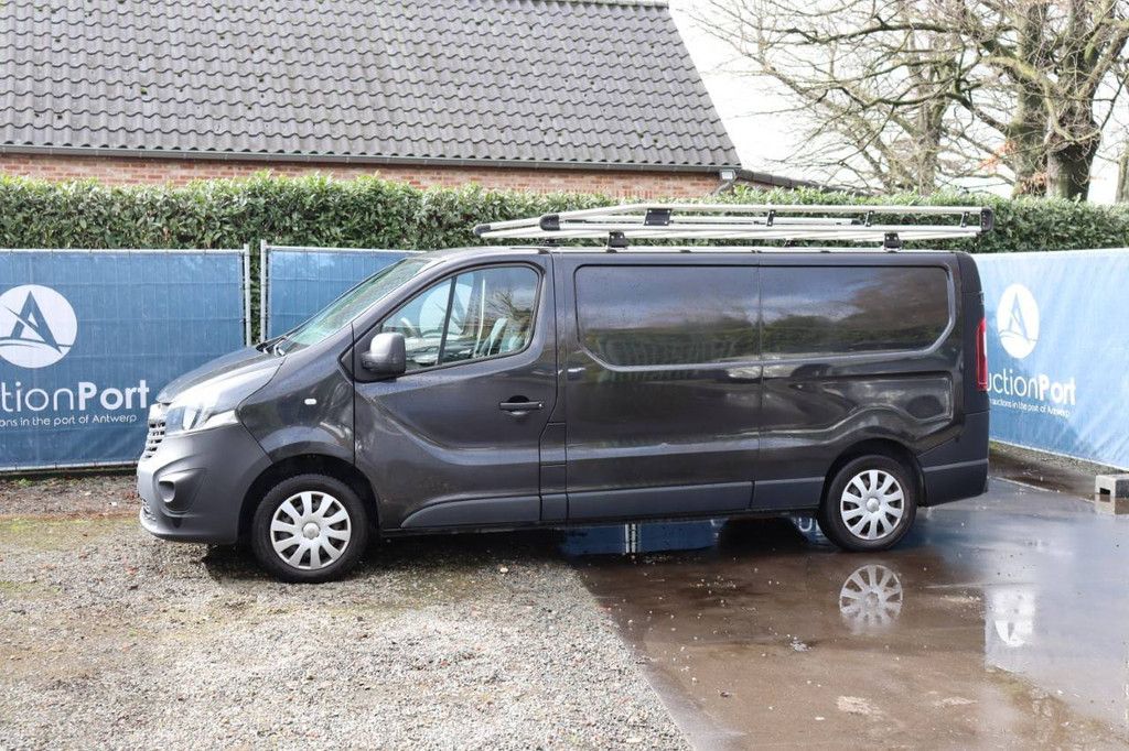 Opel Vivaro-B Petrol Van 2018