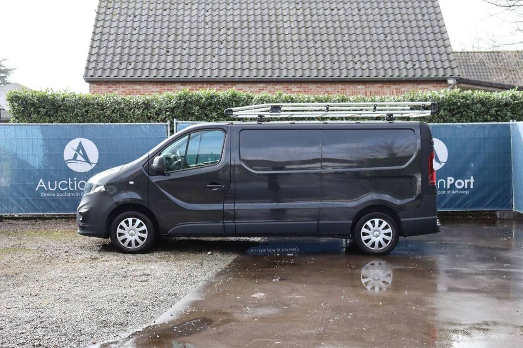 Opel Vivaro-B Petrol Van 2018