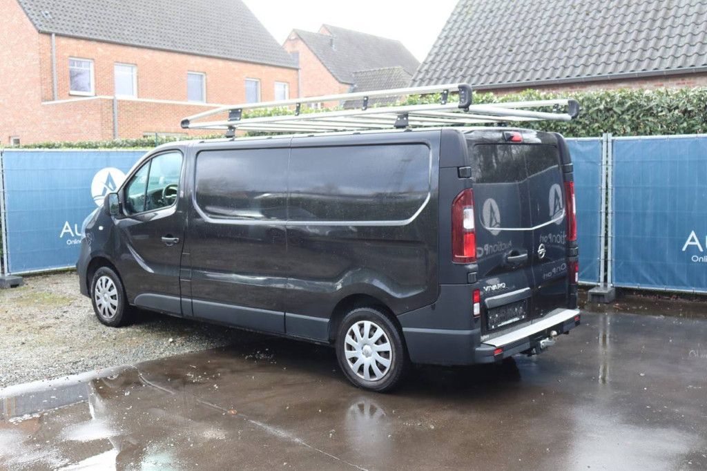 Opel Vivaro-B Petrol Van 2018