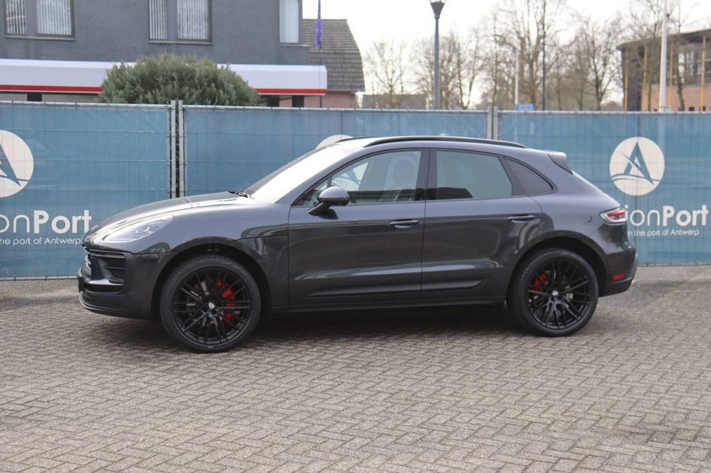 SUV Porsche Macan Benzin 266 PS 2022