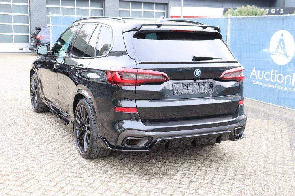 SUV BMW X5 xDrive45e Hybrid 286 PS