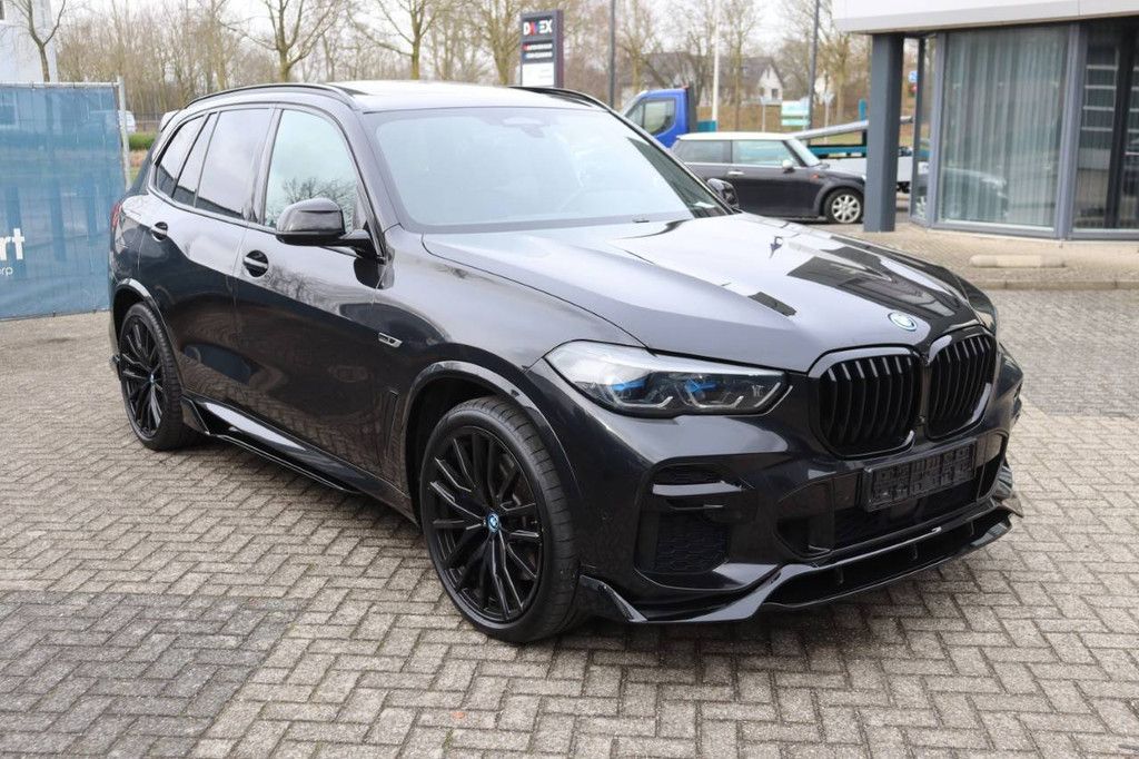 SUV BMW X5 xDrive45e Hybrid 286 PS