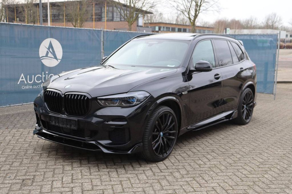 SUV BMW X5 xDrive45e Hybrid 286 PS