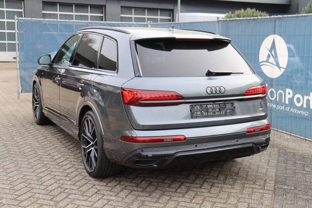SUV Audi Q7 60 TFSI e Hybrid 341hp 2021