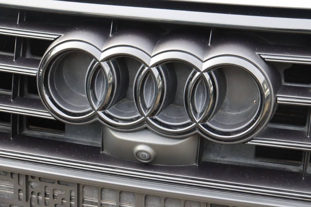 Passenger car Audi A6 55 TFSI e Hybrid 252 hp 2020