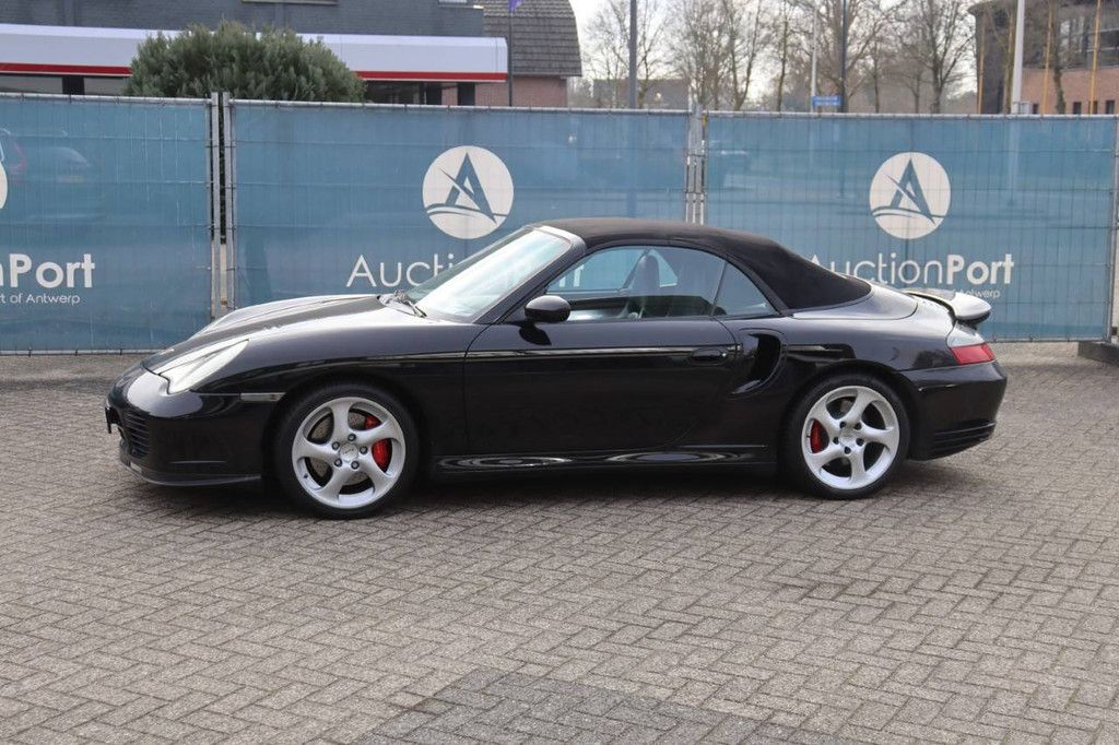 Porsche 911 Turbo Cabriolet, Benzin, 421 PS, Baujahr 2004