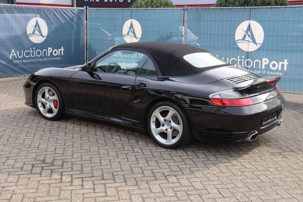 Porsche 911 Turbo Cabriolet, Benzin, 421 PS, Baujahr 2004