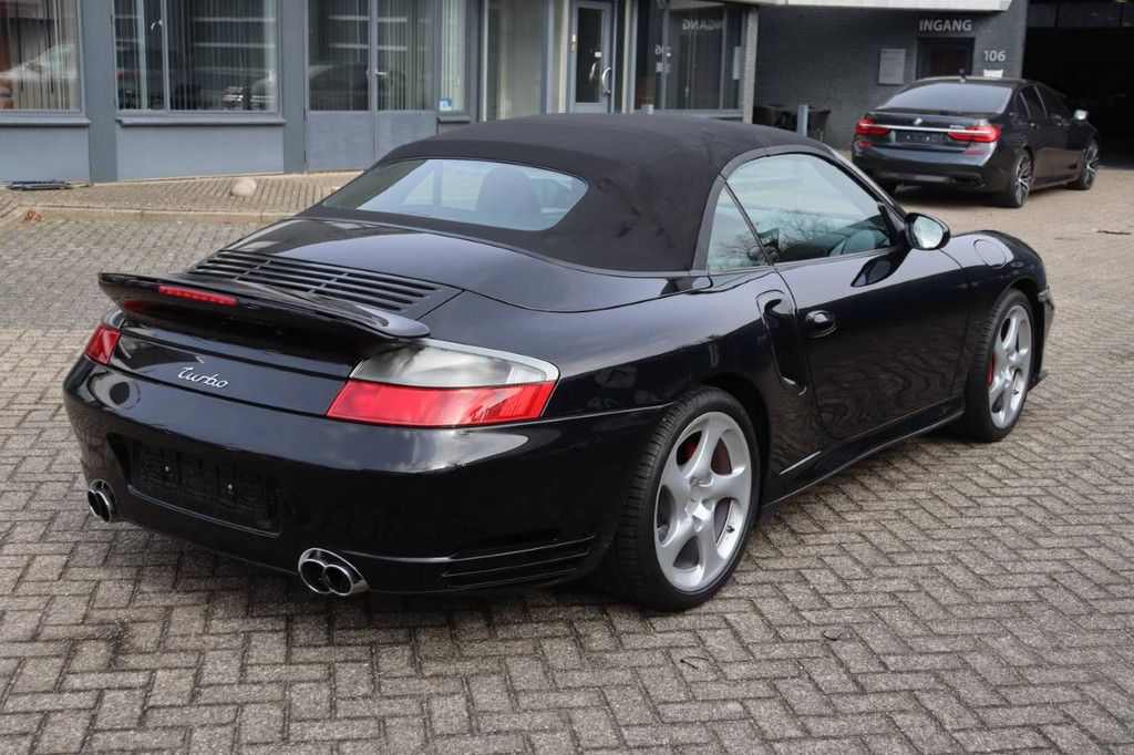 Porsche 911 Turbo Cabriolet, Benzin, 421 PS, Baujahr 2004