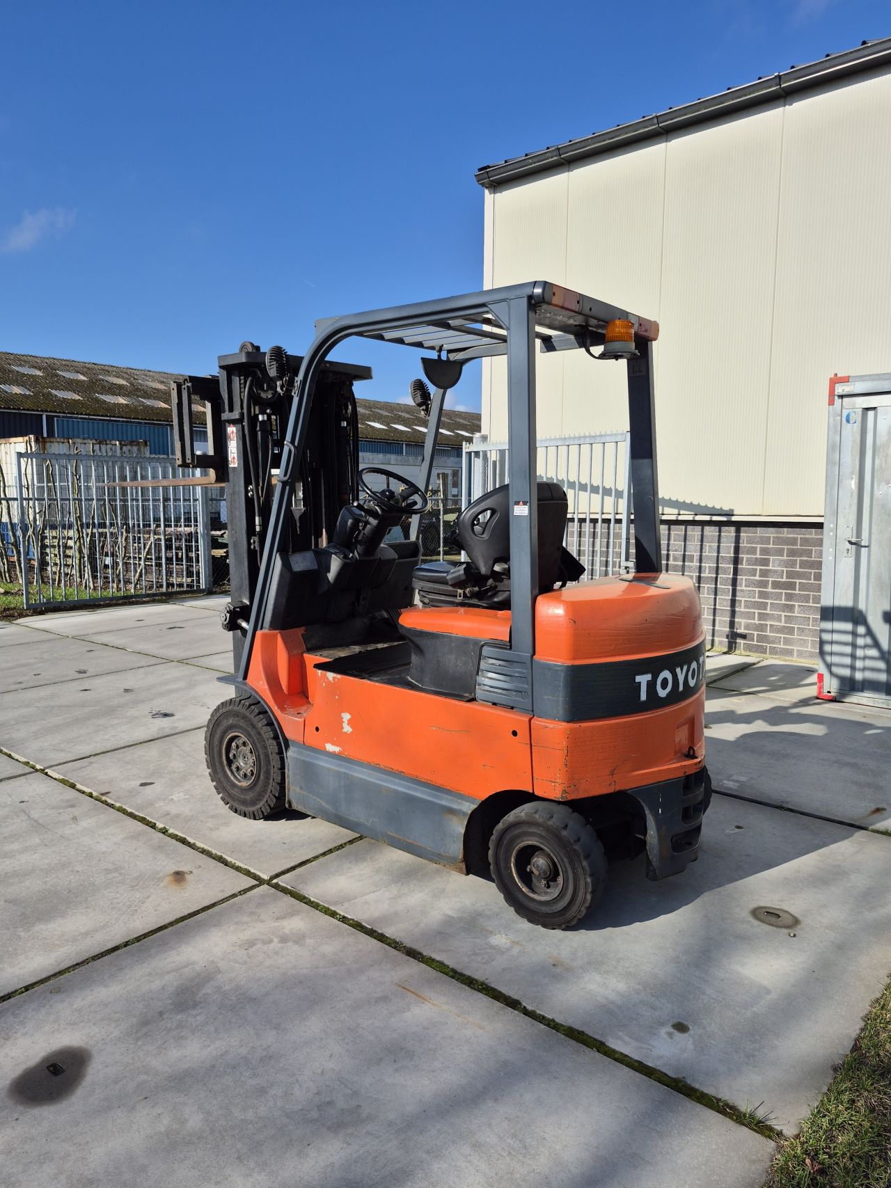 Toyota 7FBMF25 triplex sideshift 4.700 mm bj 2006