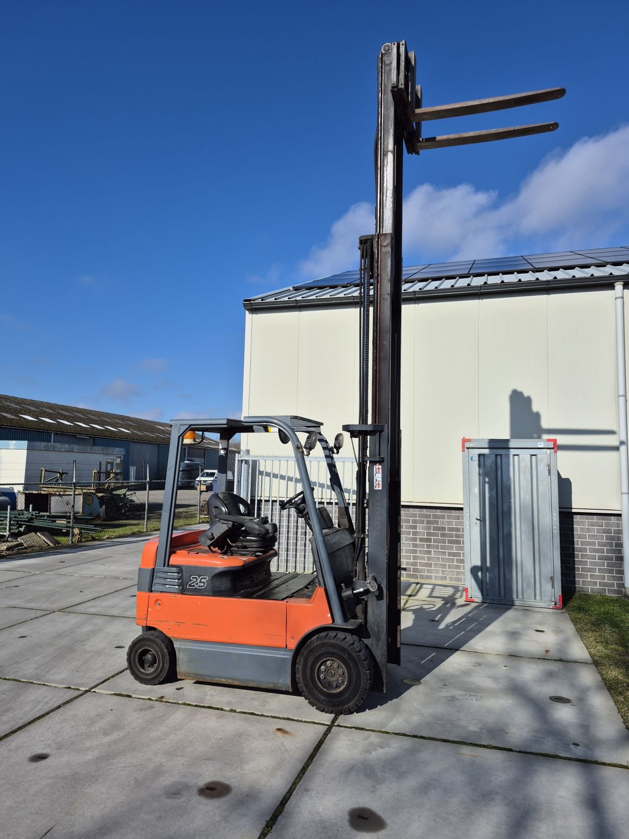 Toyota 7FBMF25 triplex sideshift 4.700 mm bj 2006