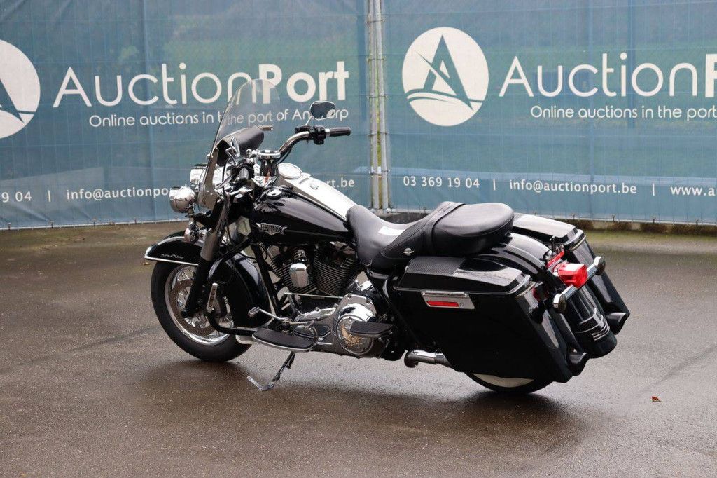 Motorcycle Harley Davidson Road King Classic Petrol 2011