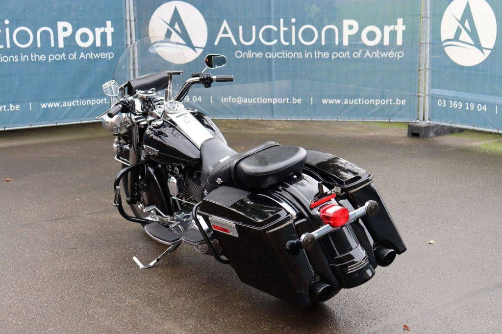 Motorcycle Harley Davidson Road King Classic Petrol 2011