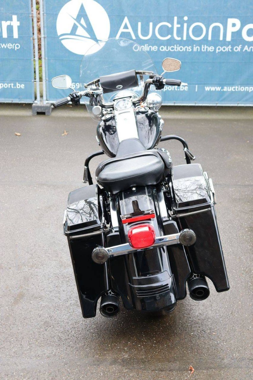 Motorcycle Harley Davidson Road King Classic Petrol 2011