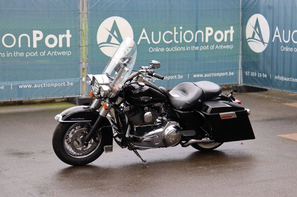 Motorcycle Harley Davidson Road King Classic Petrol 2011