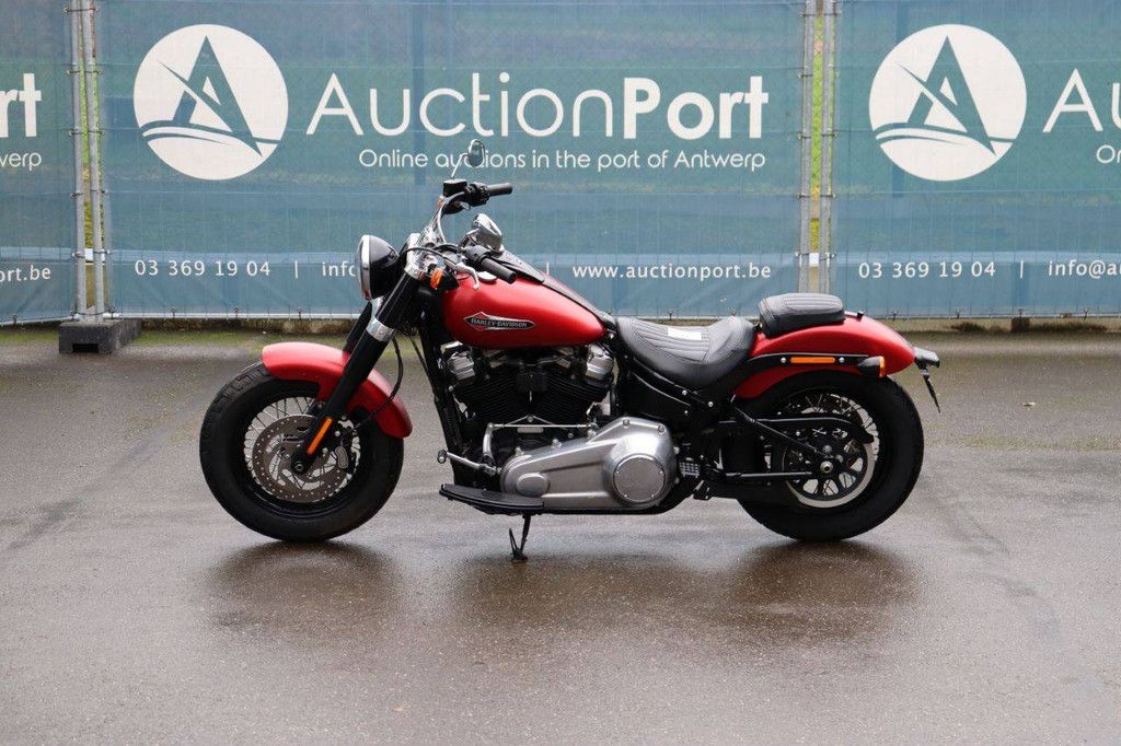 Motorcycle Harley Davidson Softail SLM Petrol 2021