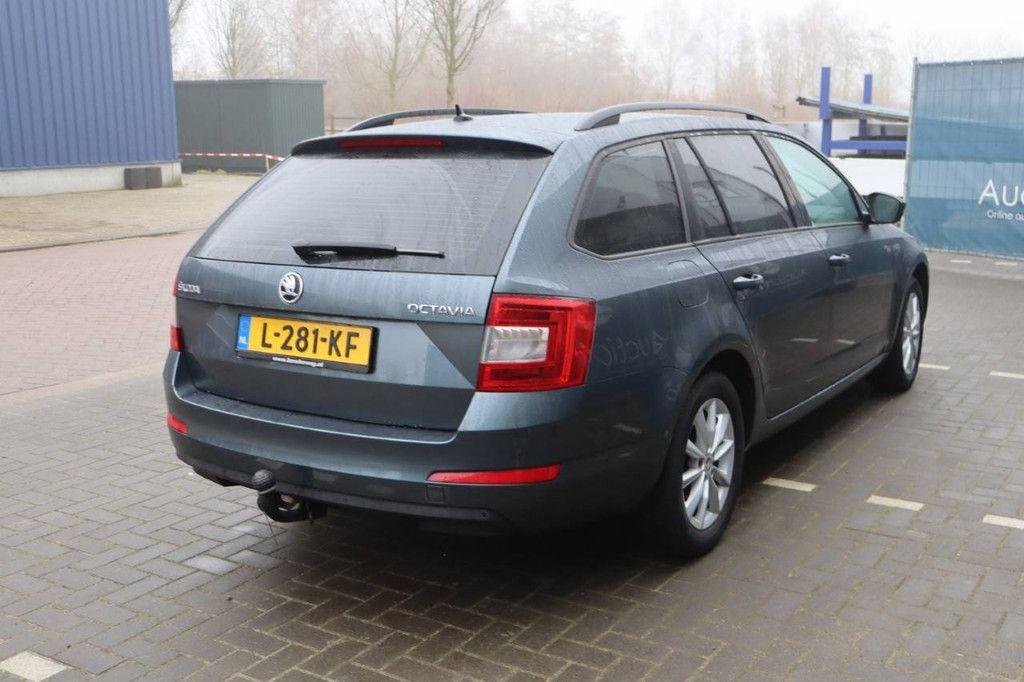 Skoda Octavia Kombi, Diesel, 105 PS, Baujahr 2015 (Margin)
