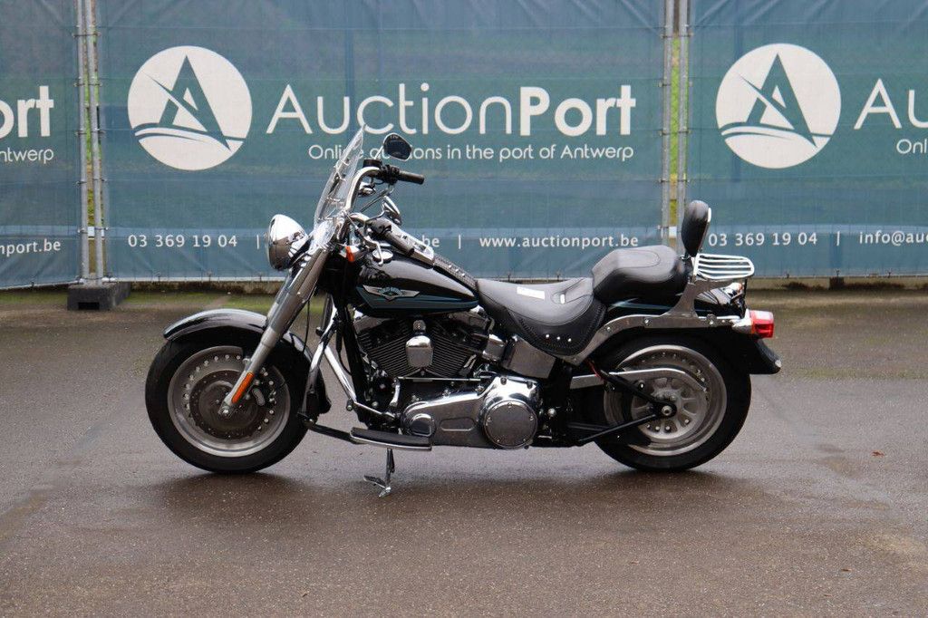 Motorrad Harley Davidson Fat Boy Benzin 2008