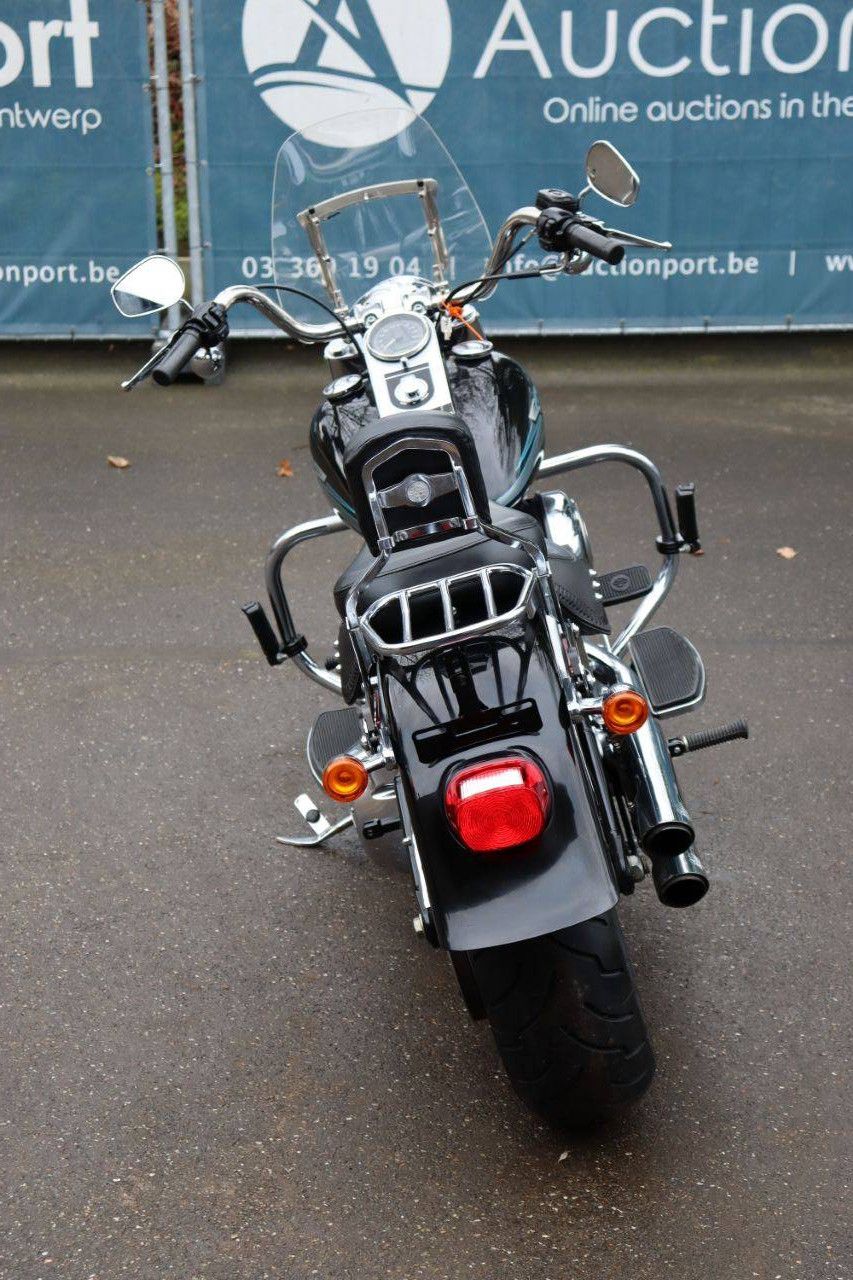 Motorrad Harley Davidson Fat Boy Benzin 2008