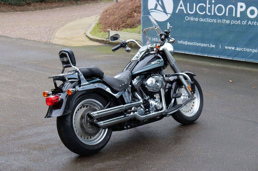 Motorrad Harley Davidson Fat Boy Benzin 2008