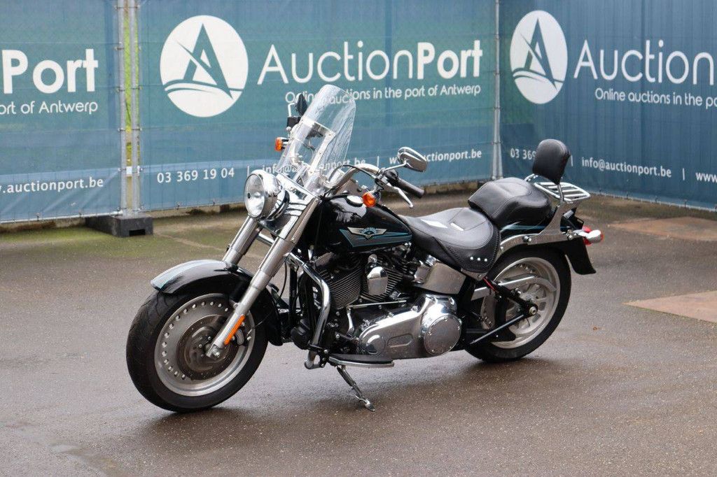 Motorrad Harley Davidson Fat Boy Benzin 2008