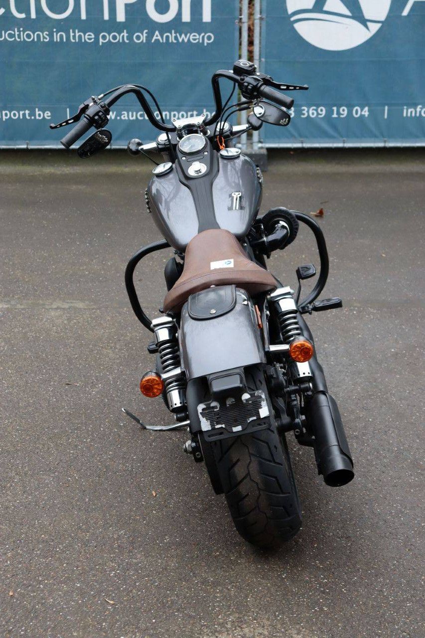 Harley-Davidson Dyna Street Bob Petrol Motorcycle 2014