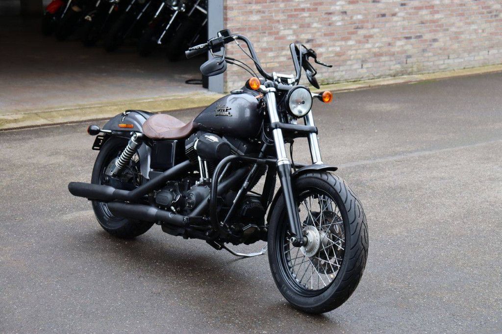 Harley-Davidson Dyna Street Bob Petrol Motorcycle 2014