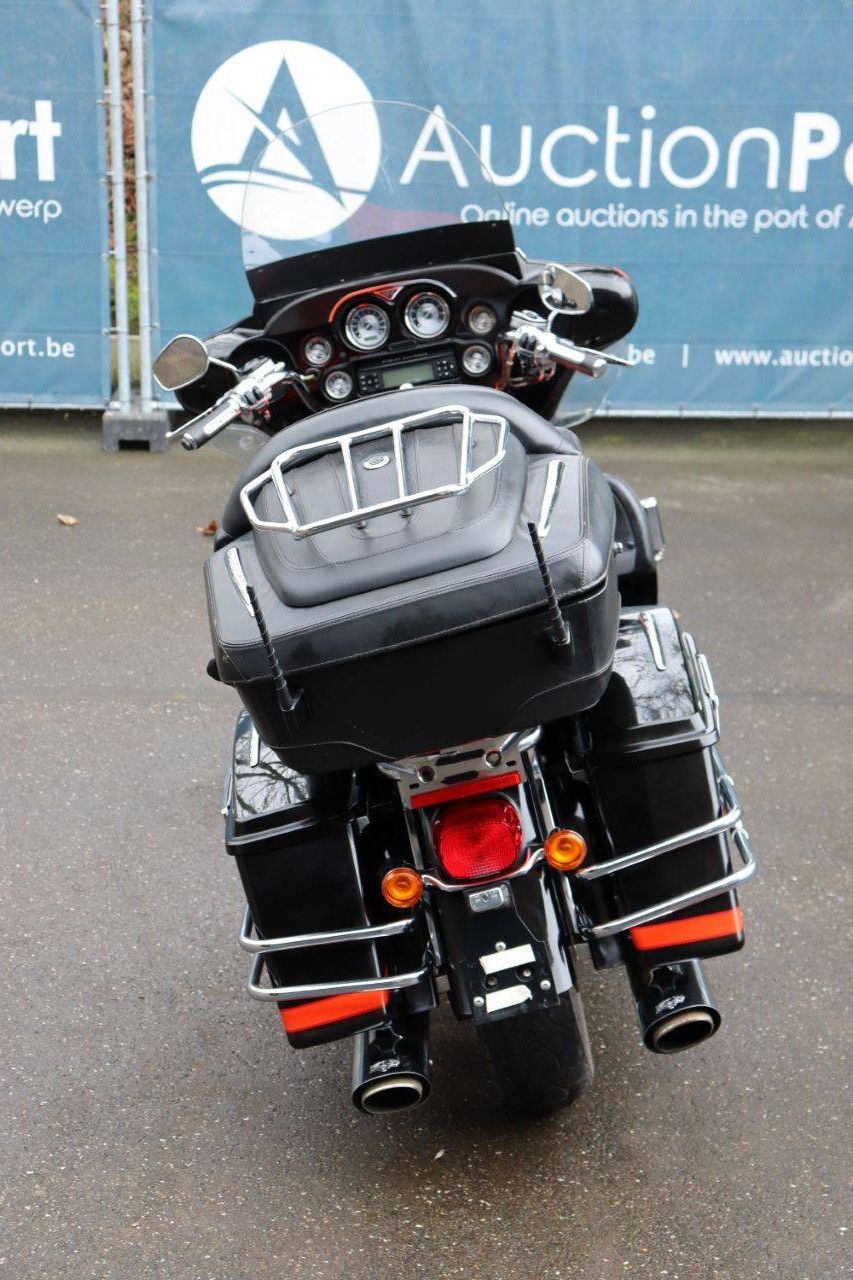 Motorcycle Harley Davidson Ultra Classic CVO Petrol 2007