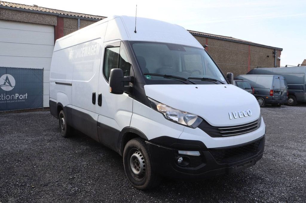 IVECO Daily 35-160 Diesel 115kW Kastenwagen 2019