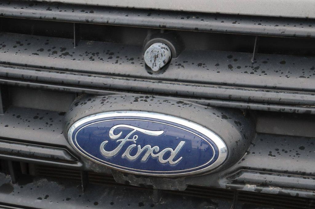 Ford Transit Diesel 130hp 2023 Van