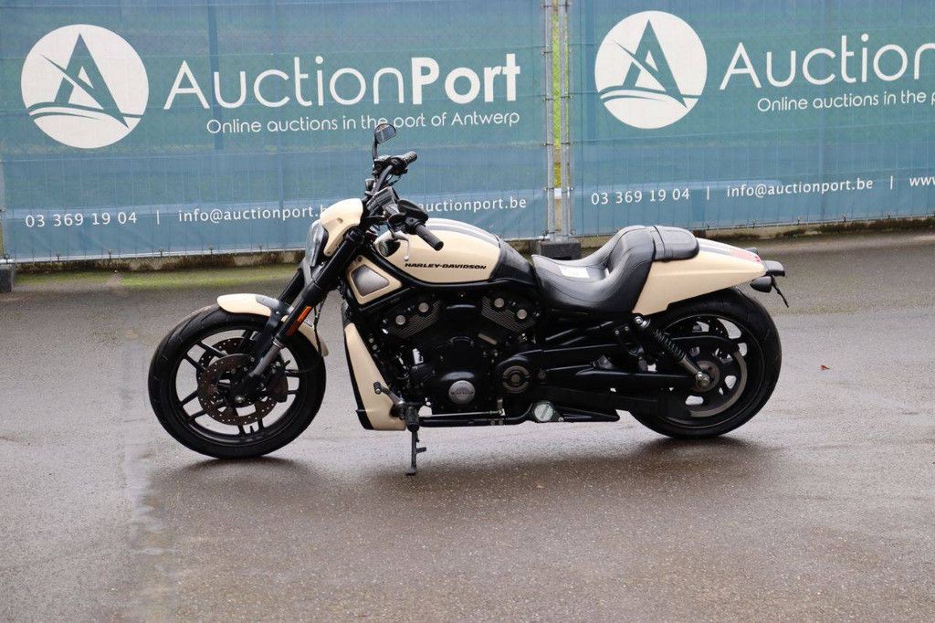 Motorcycle Harley Davidson Night Rod Special Petrol 2014