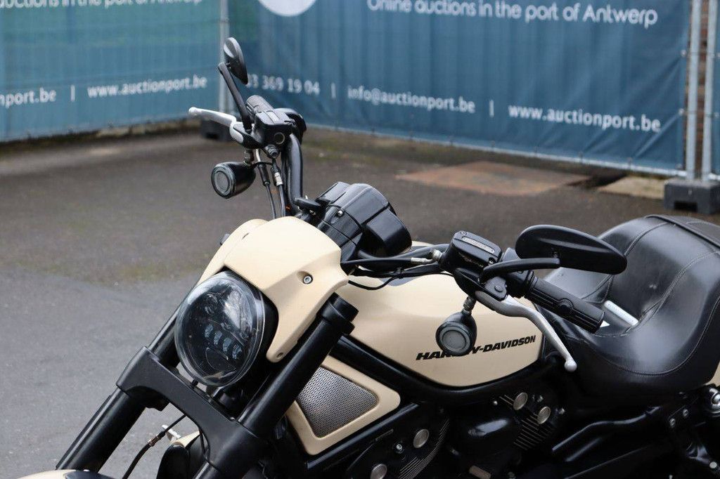 Motorcycle Harley Davidson Night Rod Special Petrol 2014