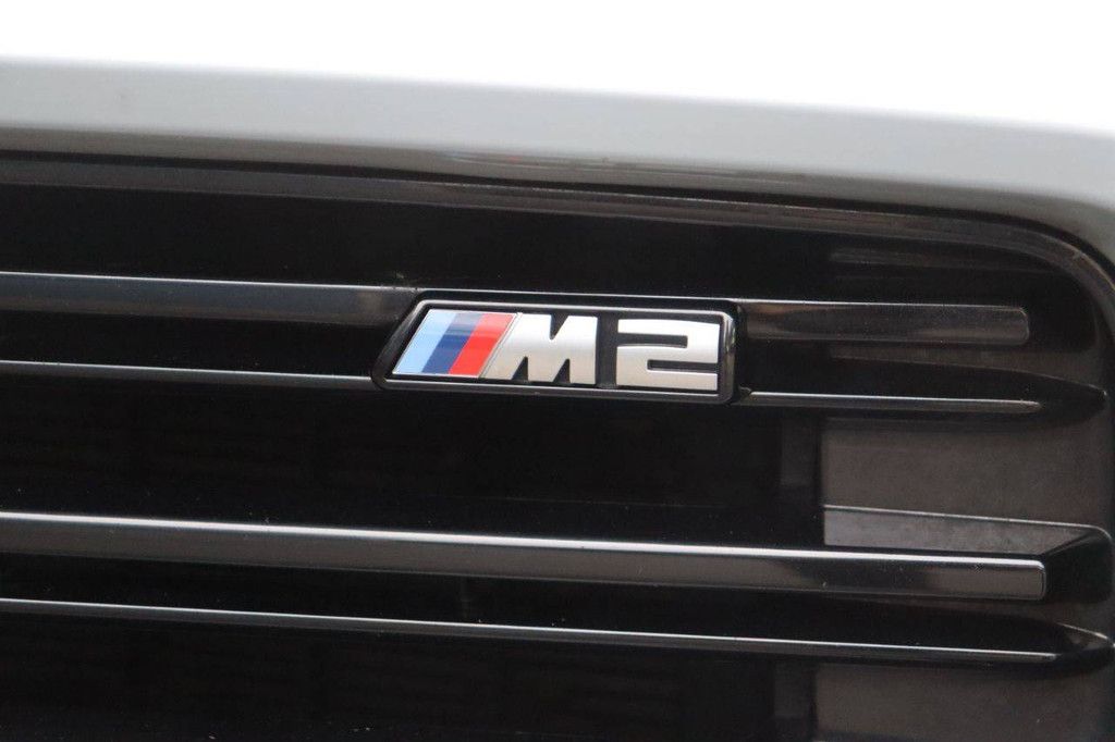 Passenger car BMW M2 Petrol 338kW 2024 (Margin)