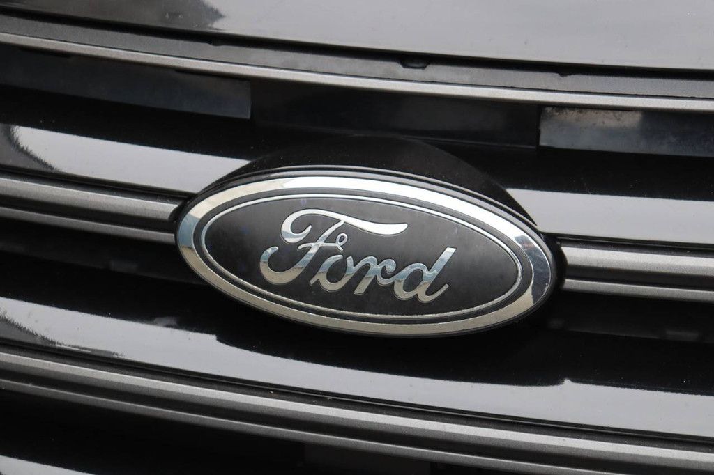 SUV Ford Edge Diesel 209 PS 2017