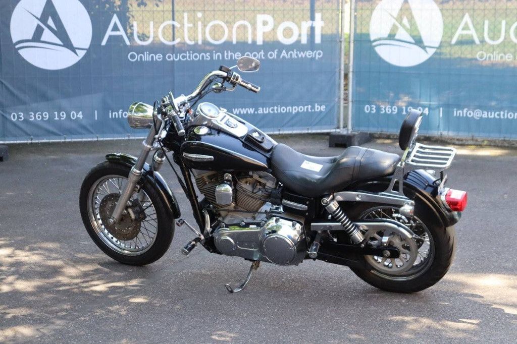 Motorcycle Harley-Davidson Dyna Super Glide Petrol 2007