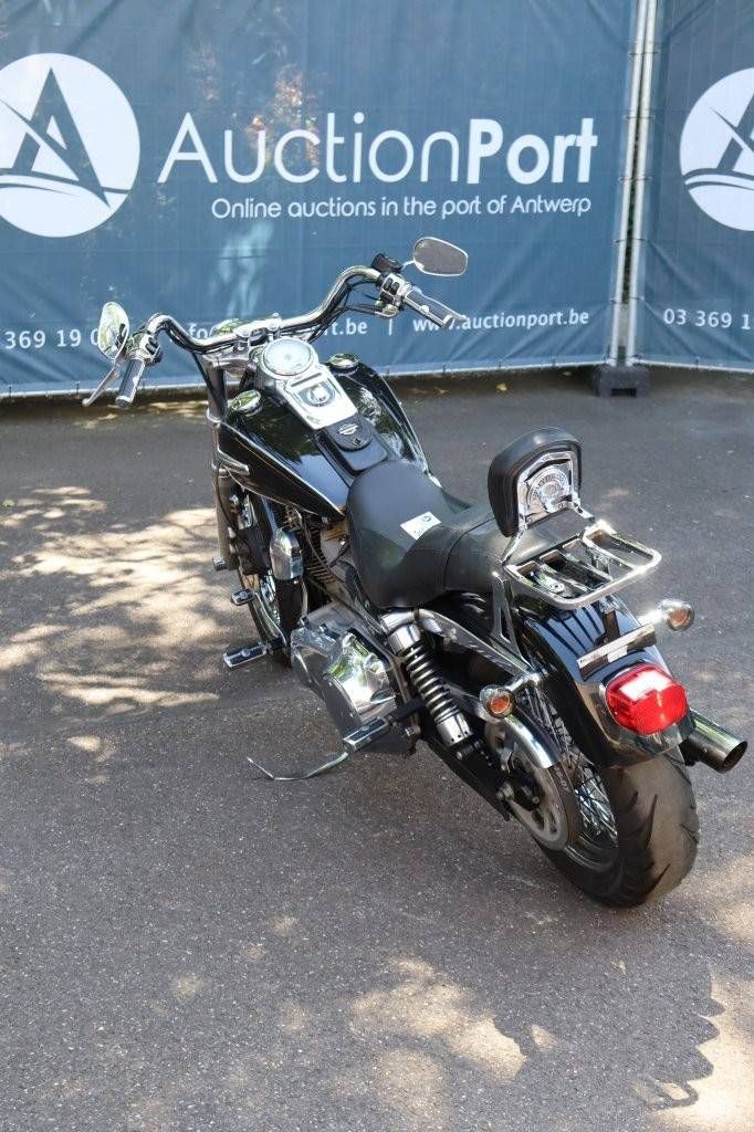 Motorcycle Harley-Davidson Dyna Super Glide Petrol 2007