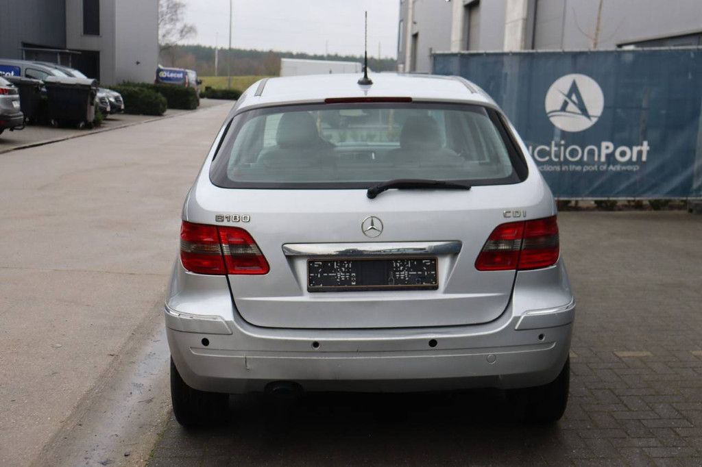 Pkw Mercedes-Benz B180 Diesel 108 PS 2007