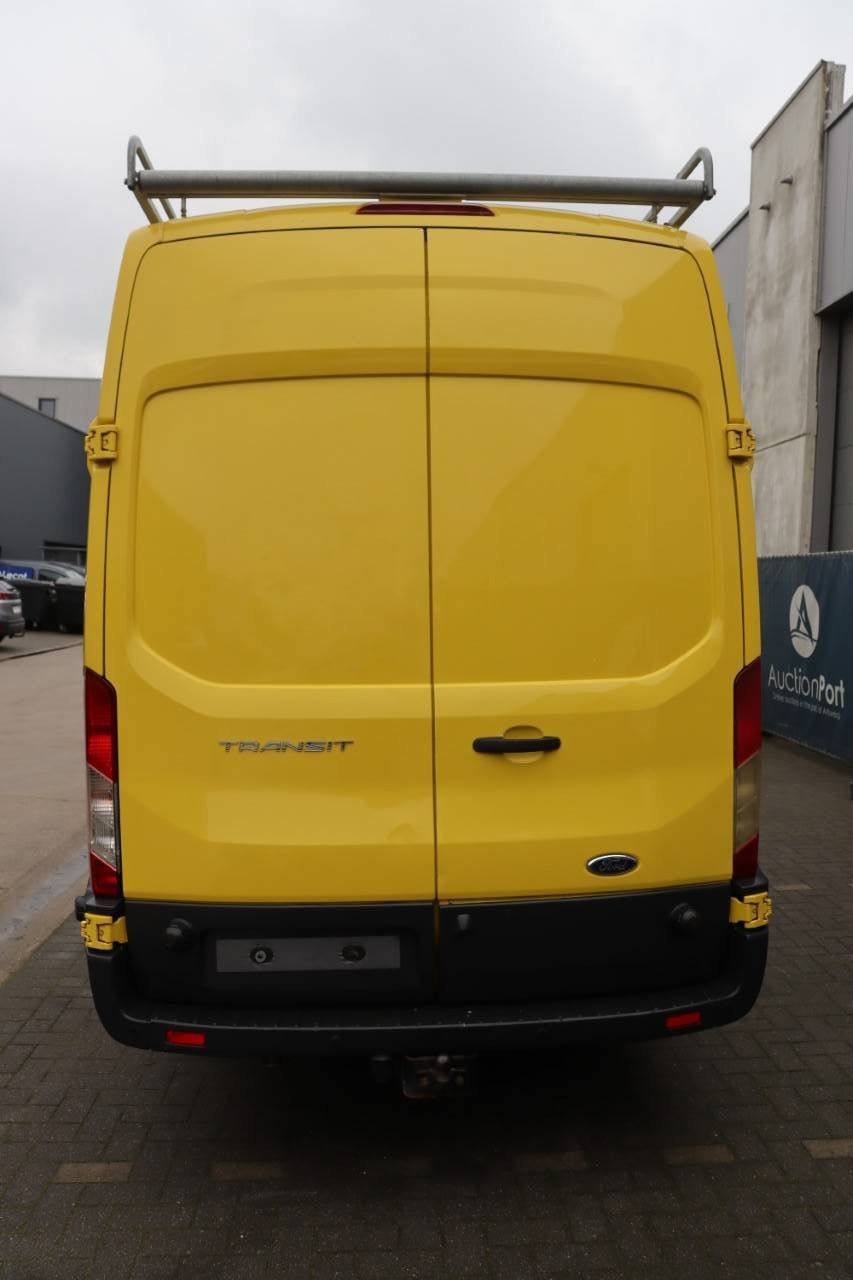 Ford Transit Diesel 125hp 2016 Van