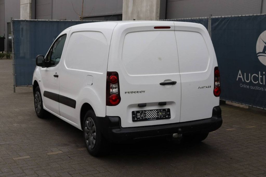 Peugeot Partner Diesel 99 PS 2018 Van